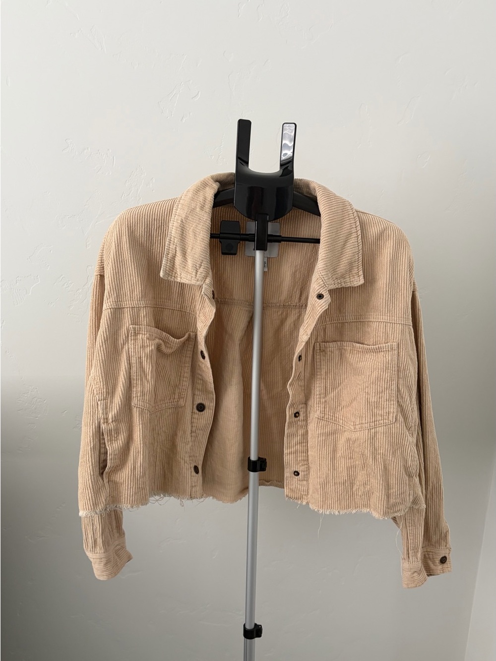 Beige Corduroy Button-Front Cropped Jacket Size Extra Large